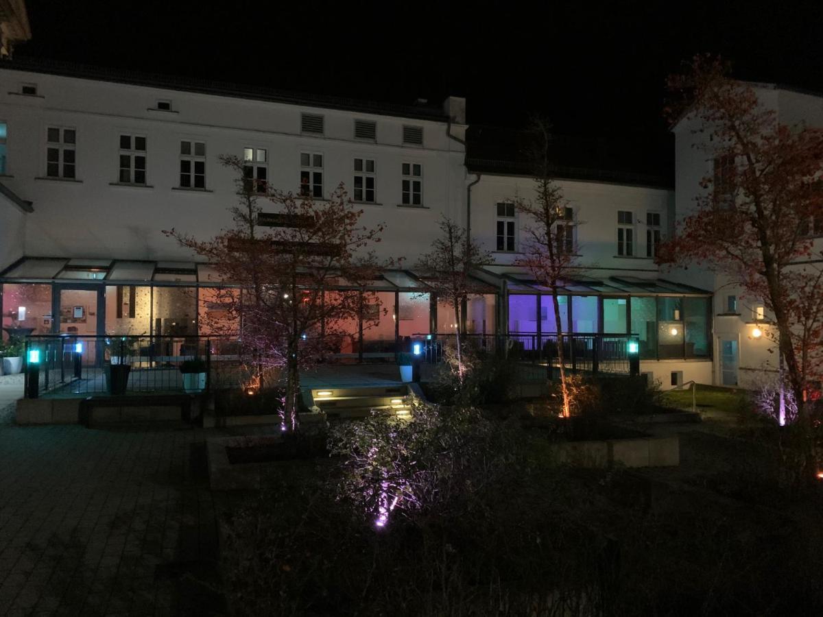 Parkhotel Putbus - Renoviert Seit Februar 2025 Exterior foto